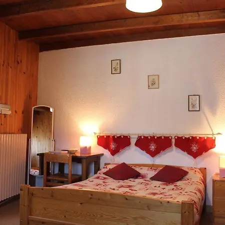 Les Glaciers Hotel 3*